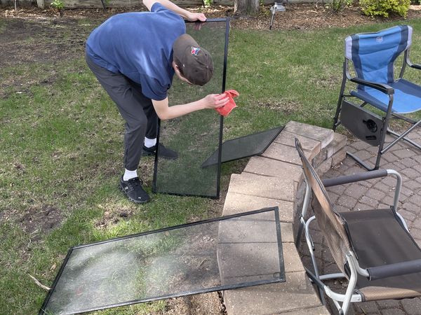 Screen cleaning